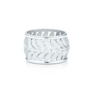 Authentic Tiffany & Co Paloma Picasso size 6 ring